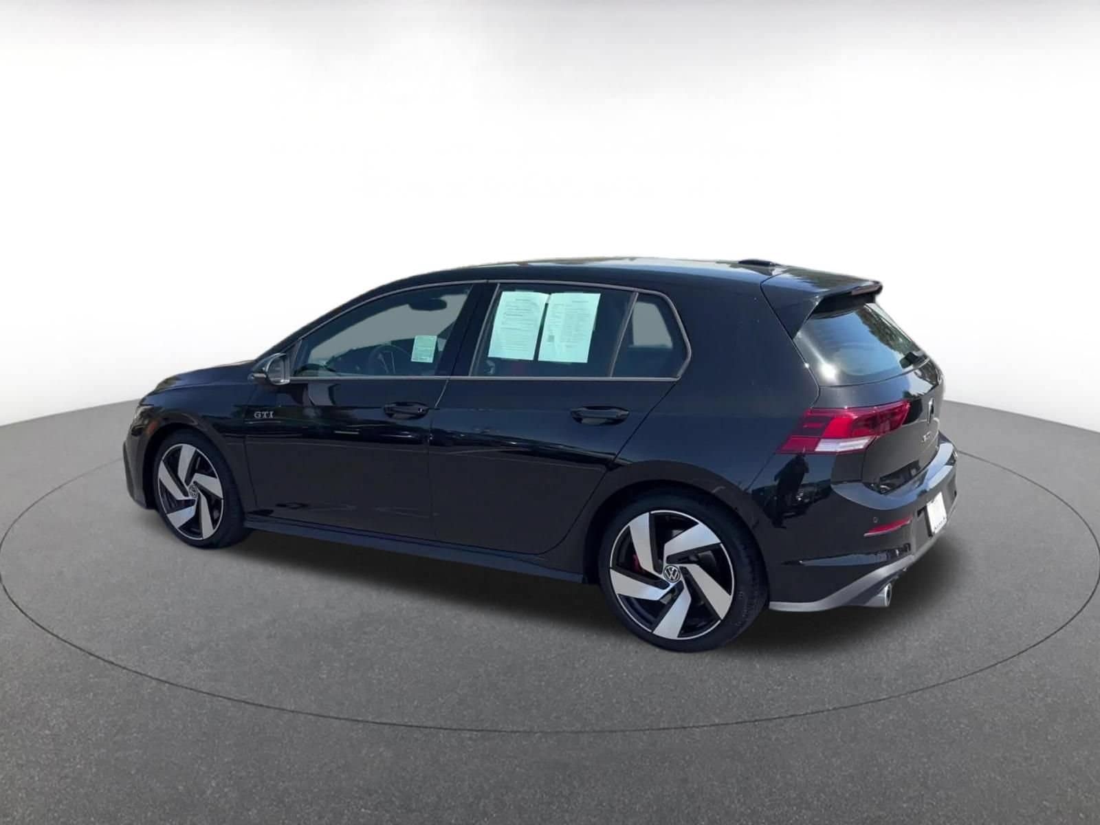Thumbnail: 2026 Volkswagen Golf - 10
