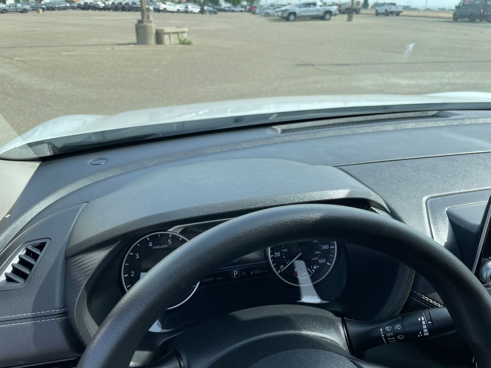 Thumbnail: 2025 Nissan Sentra - 33