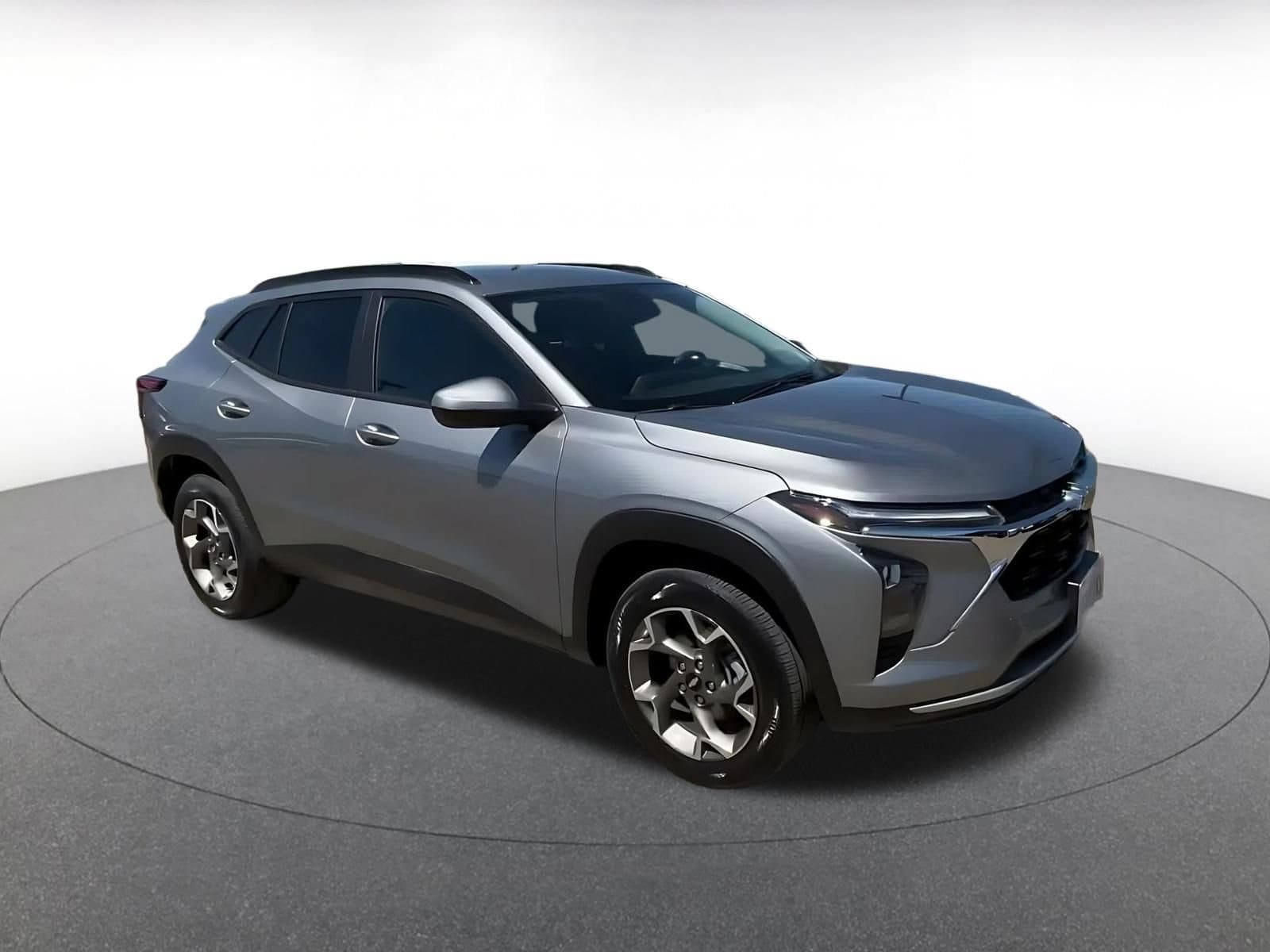 Thumbnail: 2025 Chevrolet Trax - 2