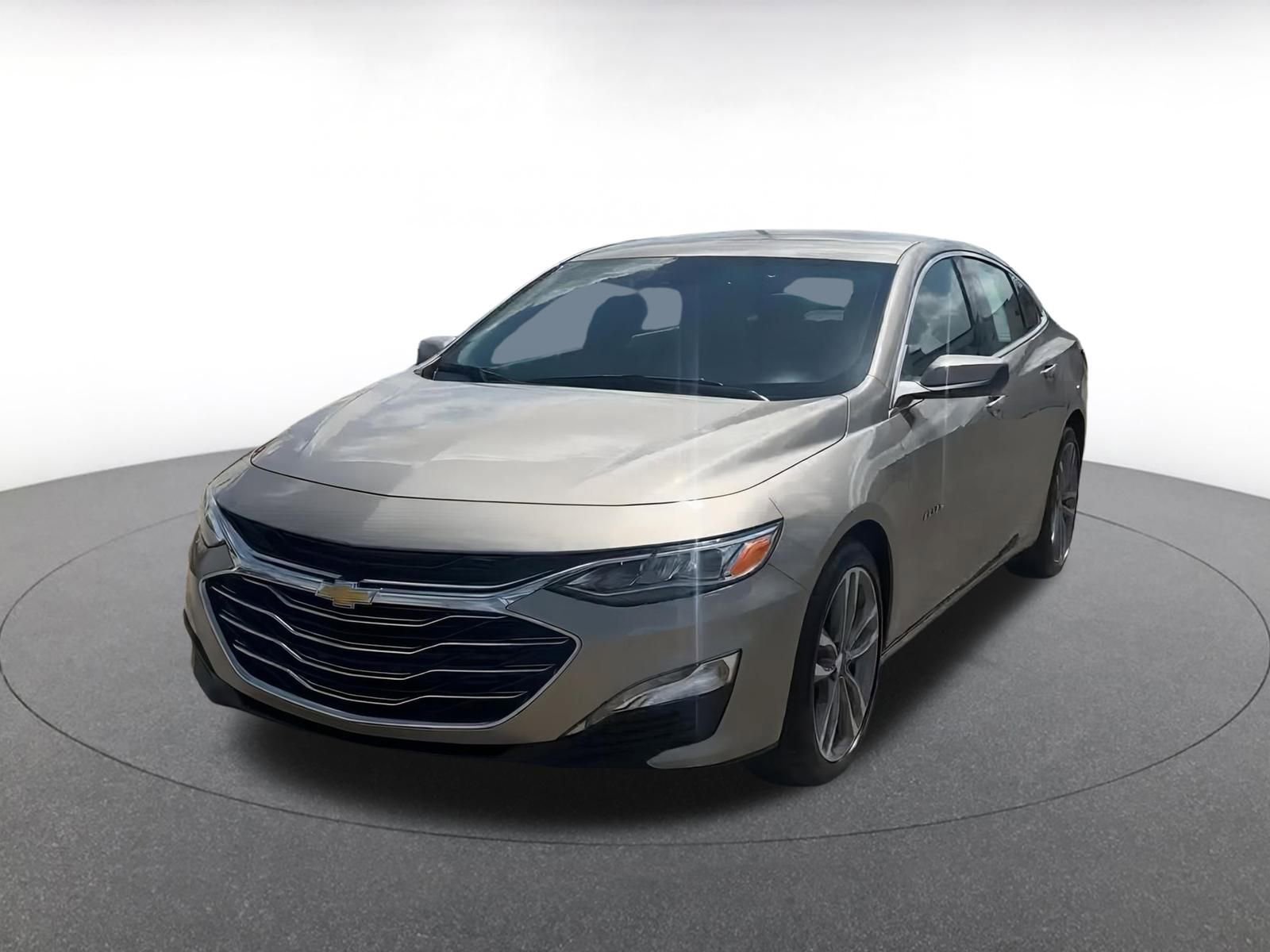 Thumbnail: 2024 Chevrolet Malibu - 6