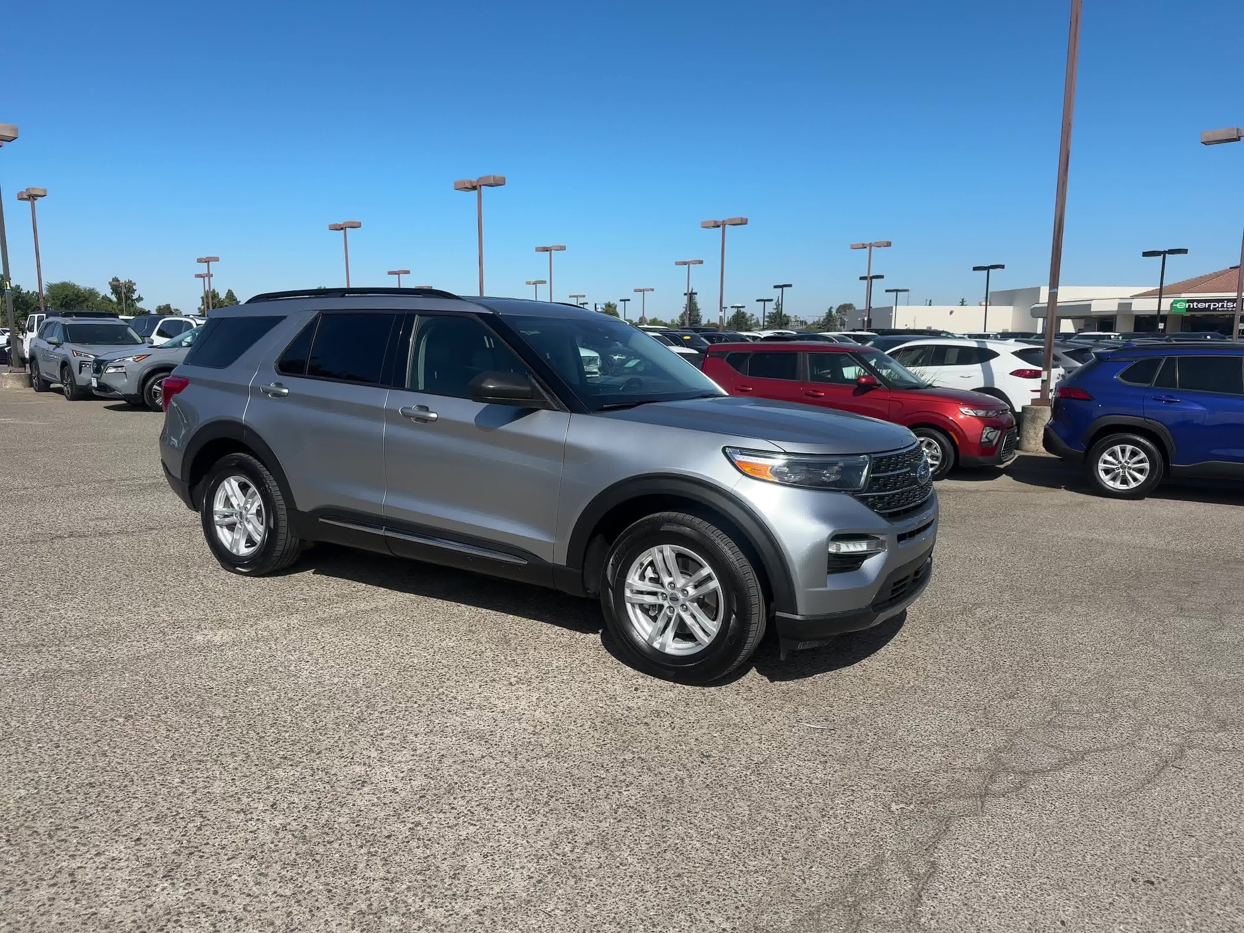 2023 Ford Explorer XLT 6