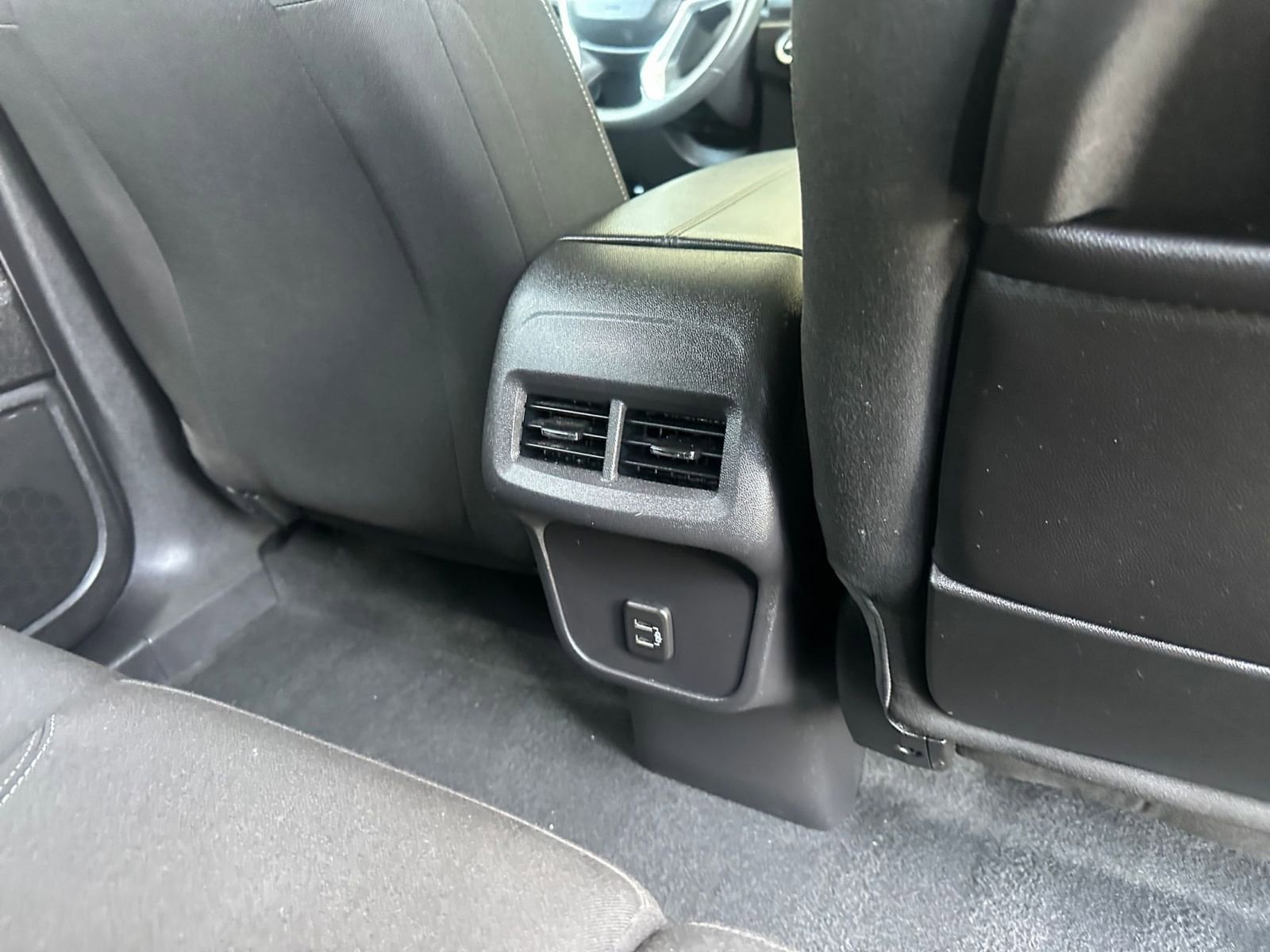 2024 GMC Terrain SLE 25