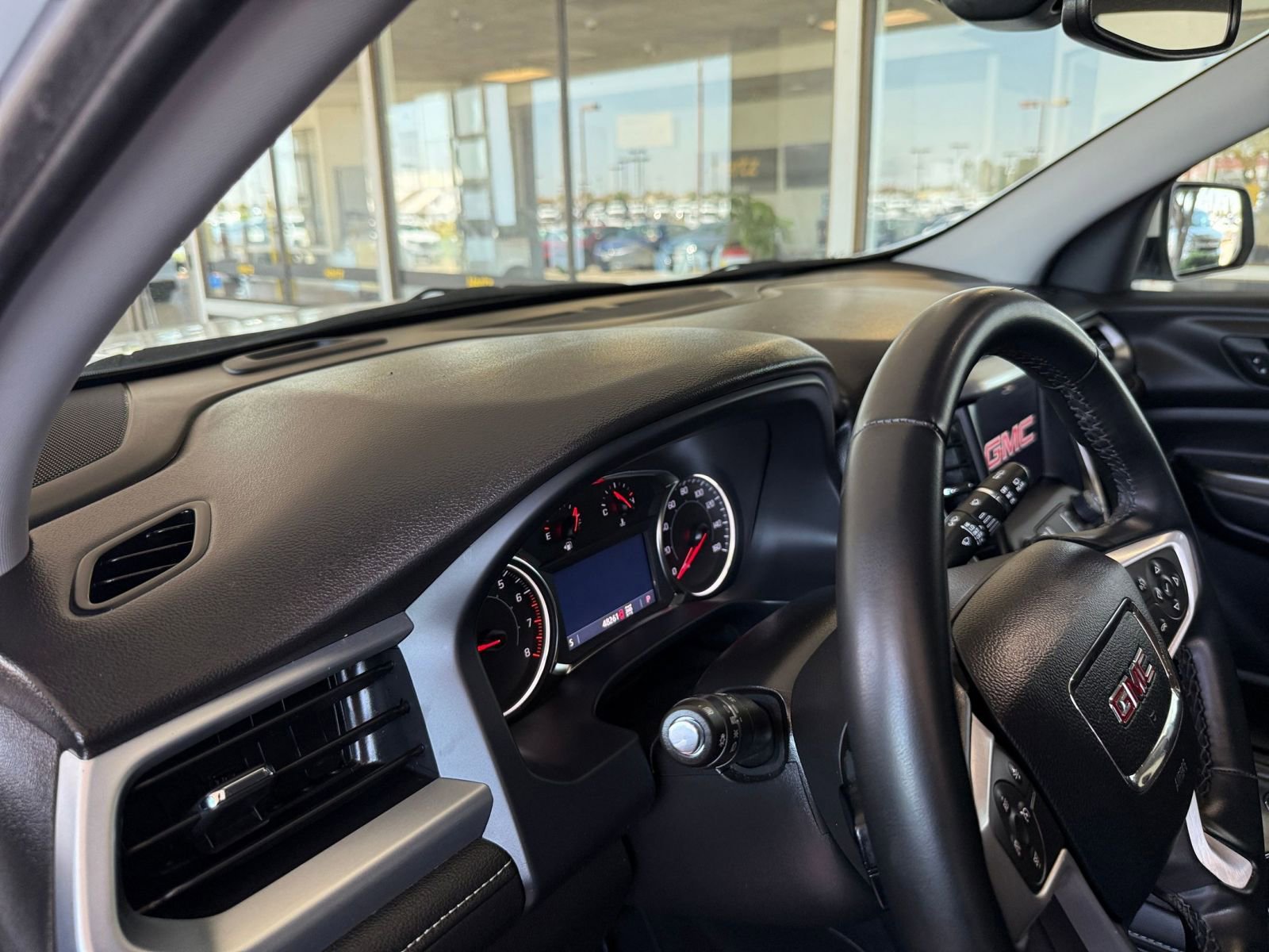 Thumbnail: 2023 GMC Acadia - 34