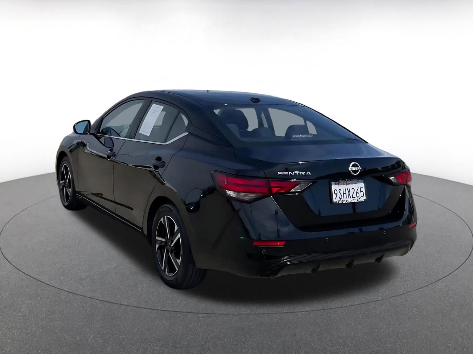 Thumbnail: 2025 Nissan Sentra - 11