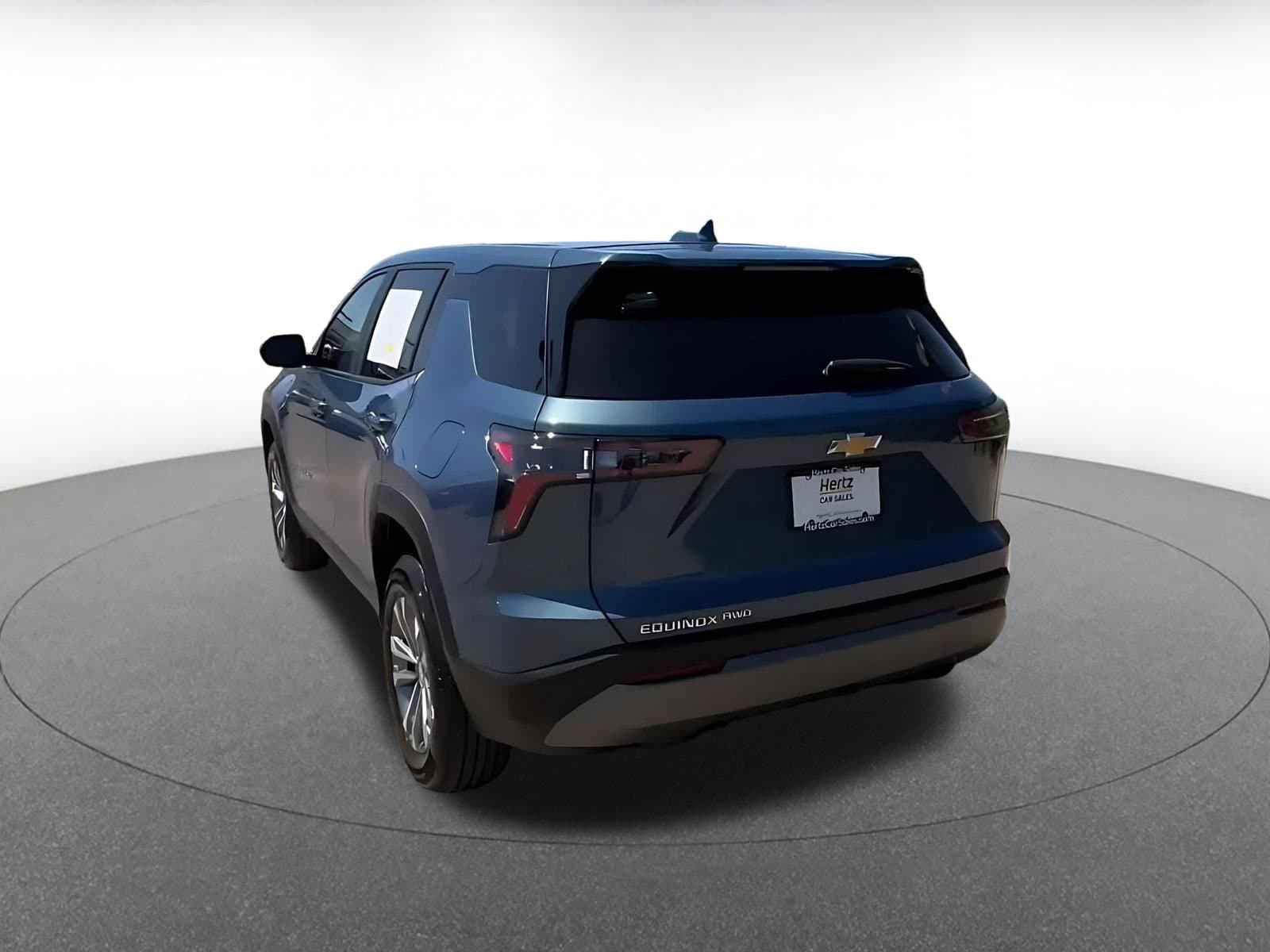 Thumbnail: 2025 Chevrolet Equinox - 11