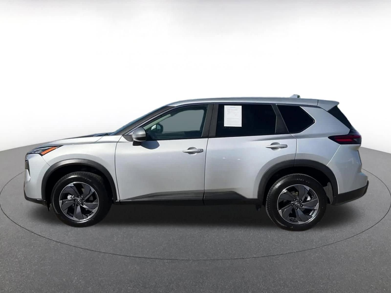 Thumbnail: 2025 Nissan Rogue - 9