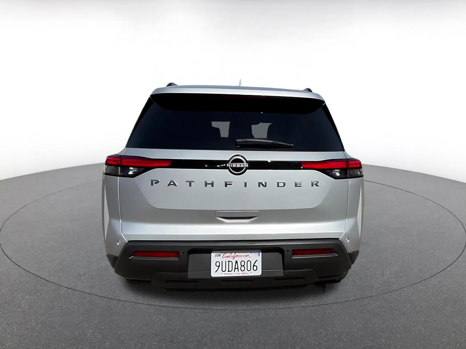 Thumbnail: 2025 Nissan Pathfinder - 12