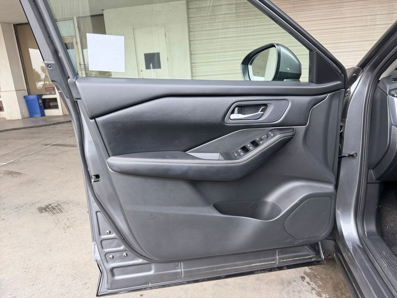 Thumbnail: 2025 Nissan Rogue - 18