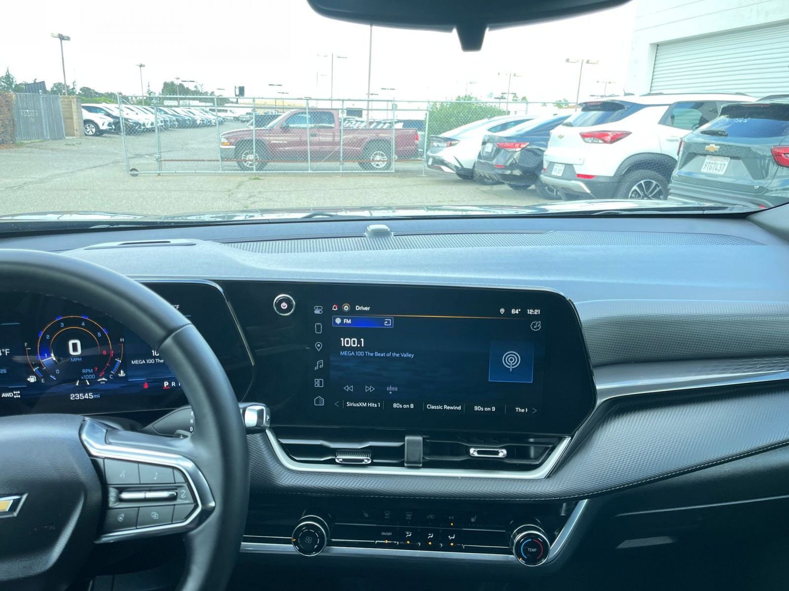 Thumbnail: 2025 Chevrolet Equinox - 33