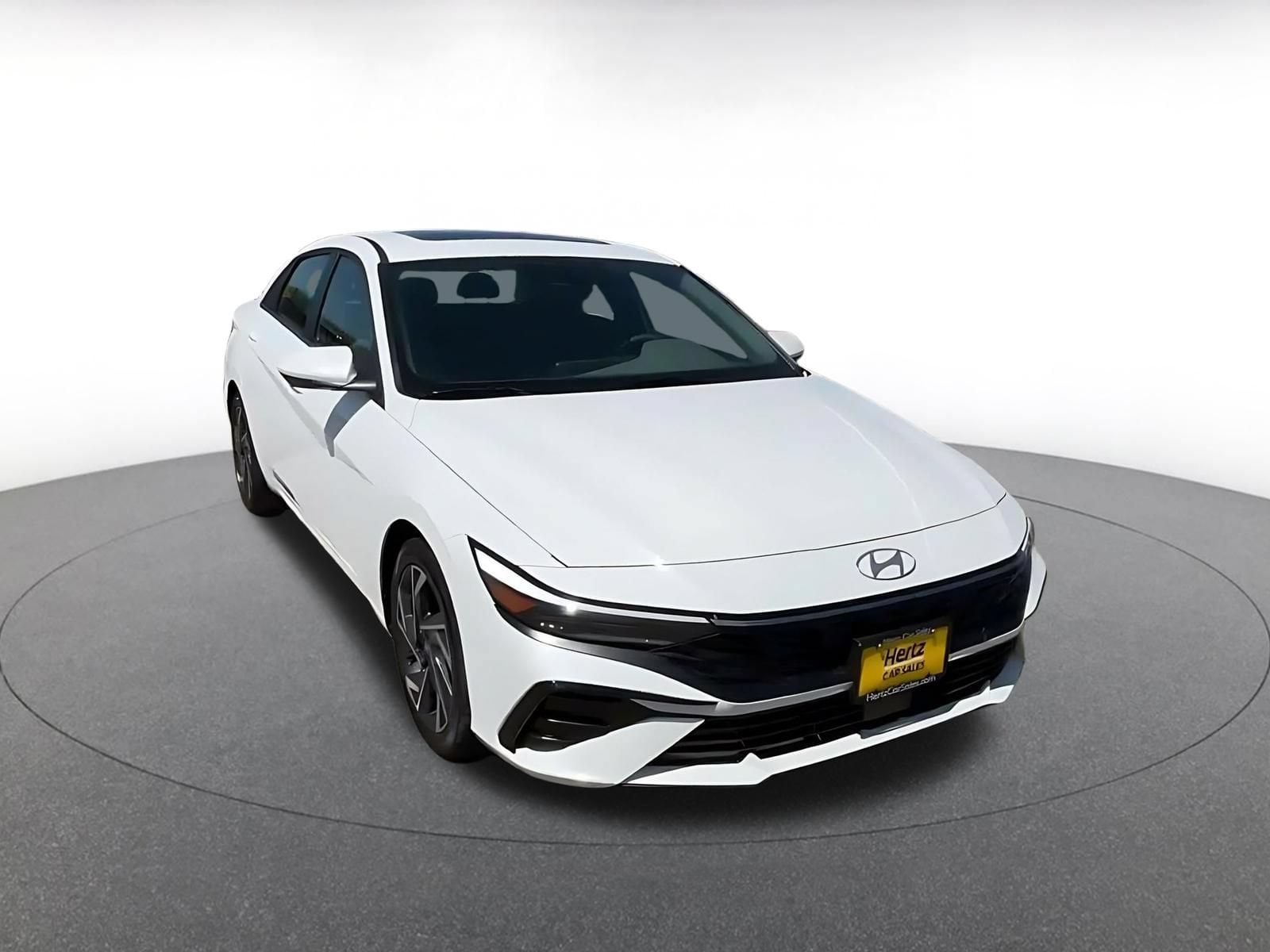 Thumbnail: 2025 Hyundai Elantra - 3