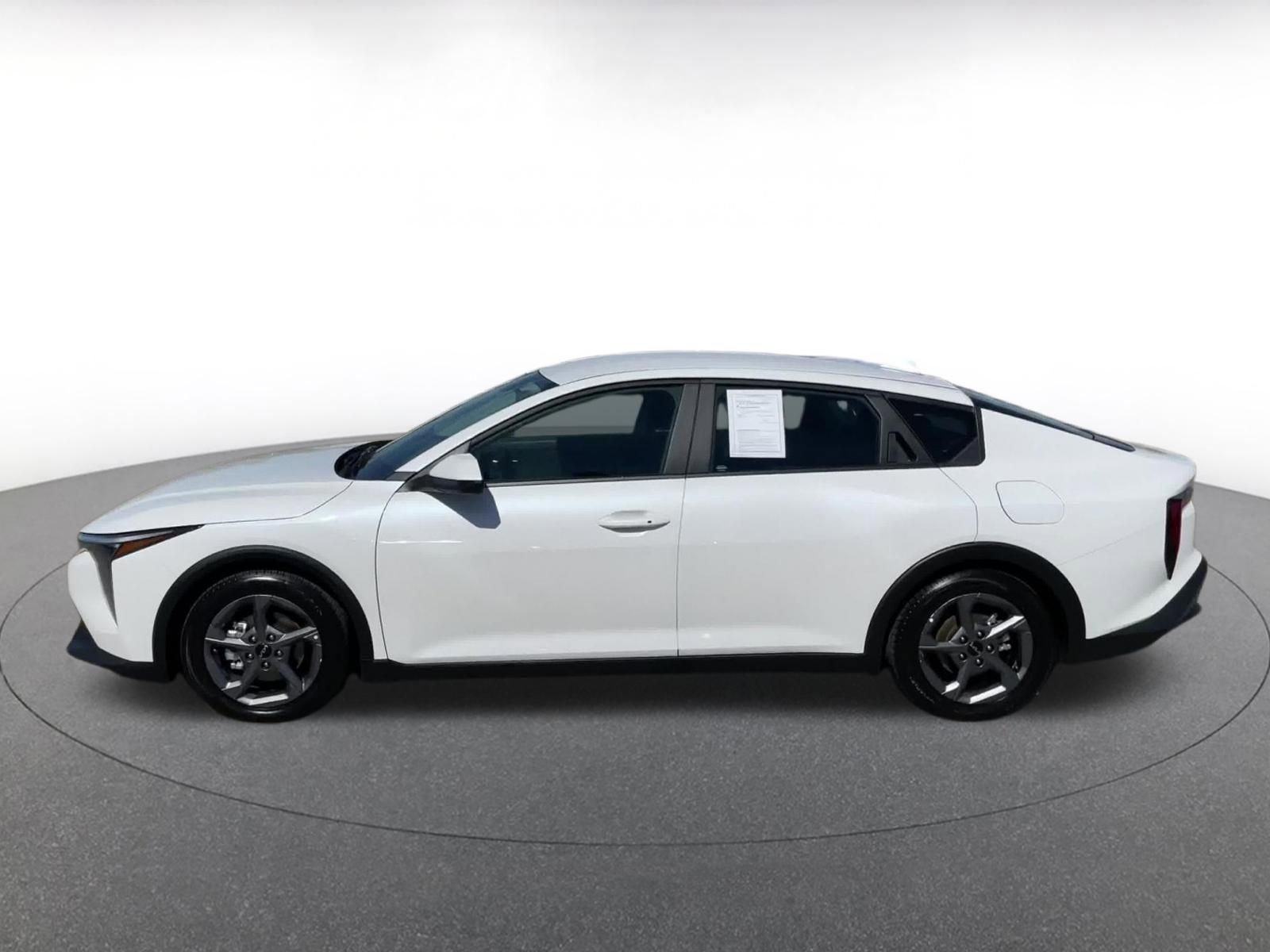 Thumbnail: 2025 Kia K4 - 9