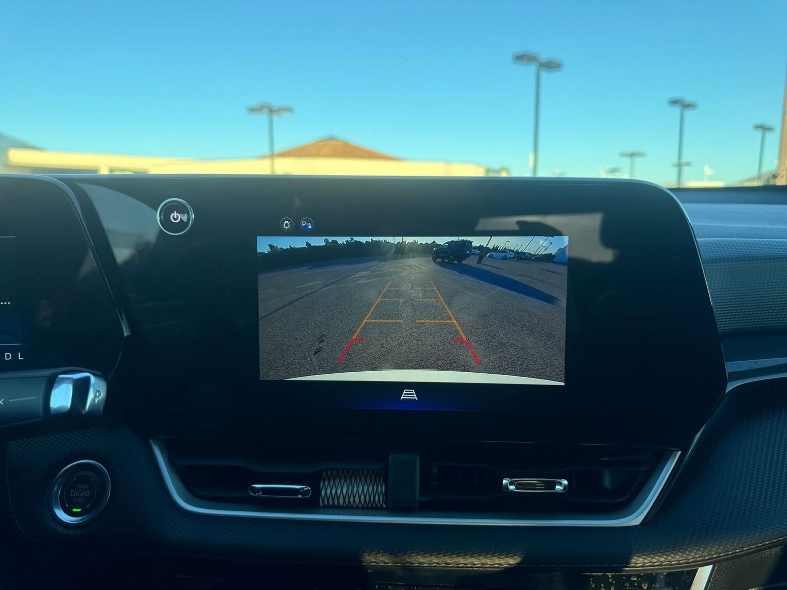 Thumbnail: 2025 Chevrolet Equinox - 17