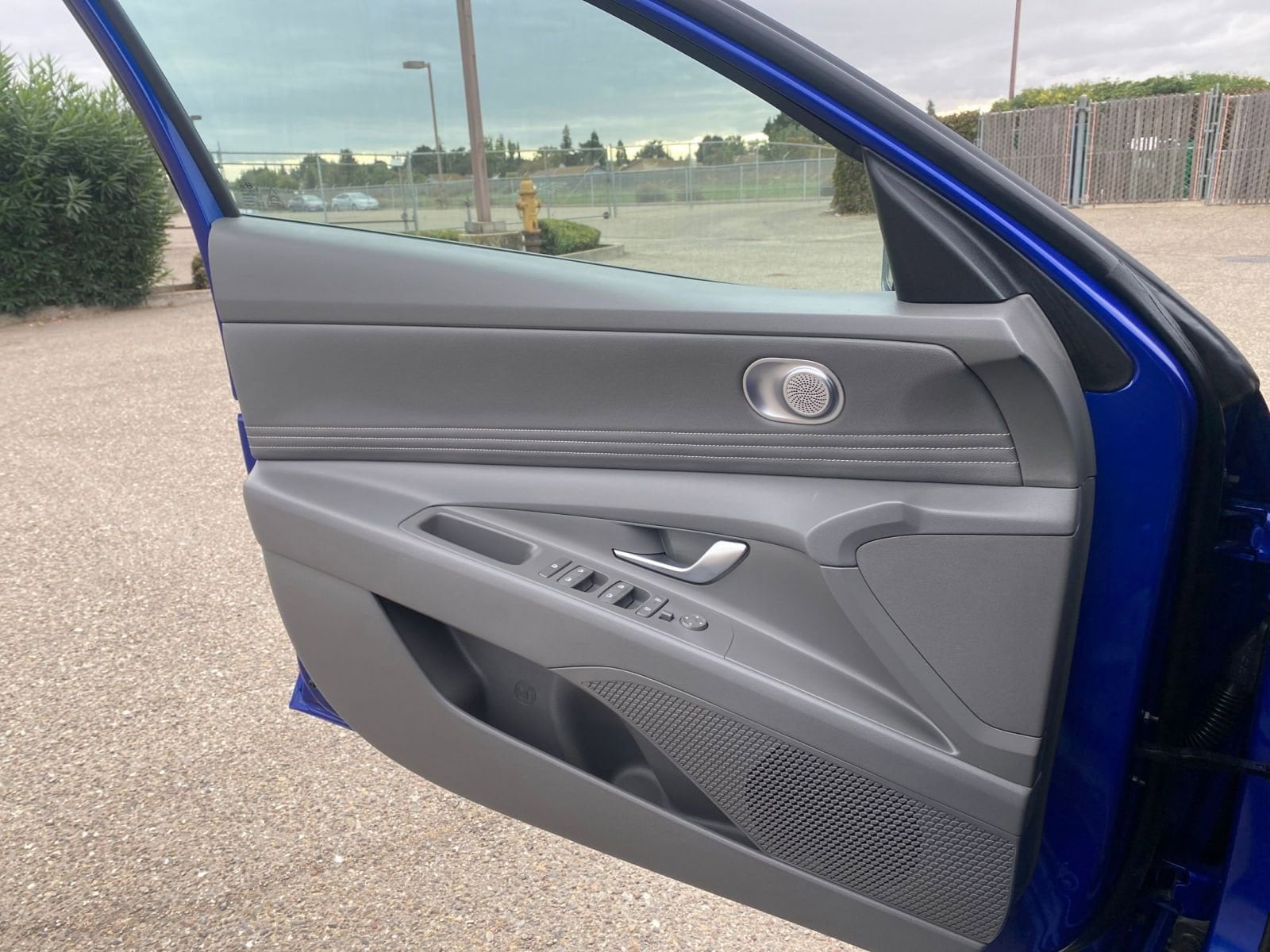 Thumbnail: 2025 Hyundai Elantra - 20