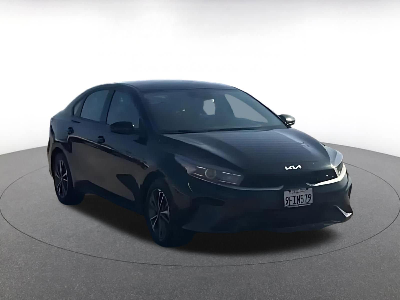 Thumbnail: 2023 Kia Forte - 1