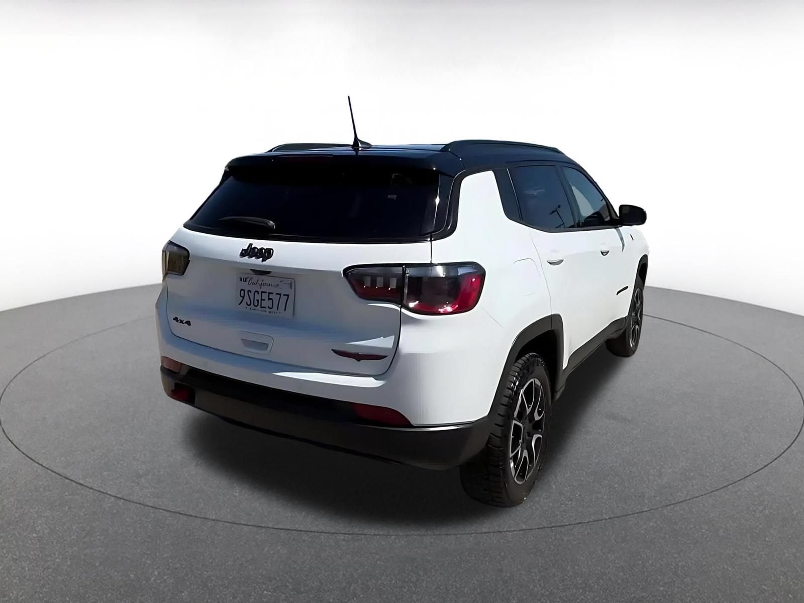 Thumbnail: 2025 Jeep Compass - 13