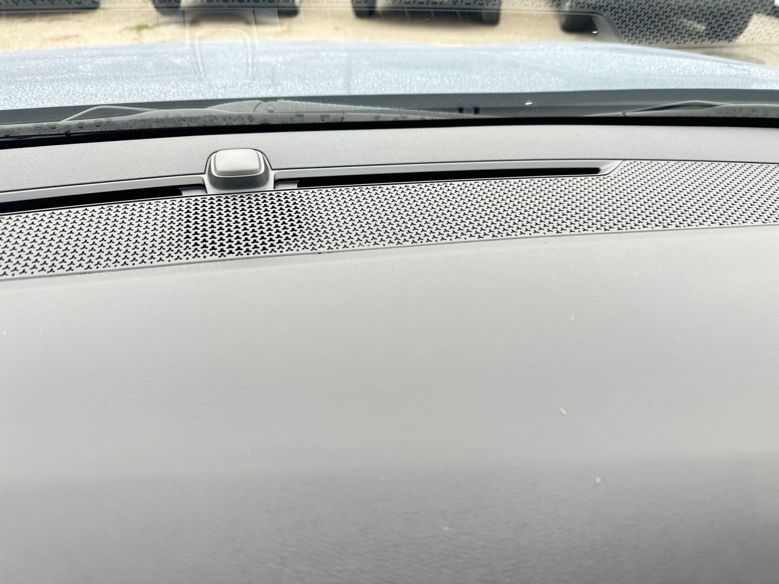 Thumbnail: 2025 Chevrolet Equinox - 18