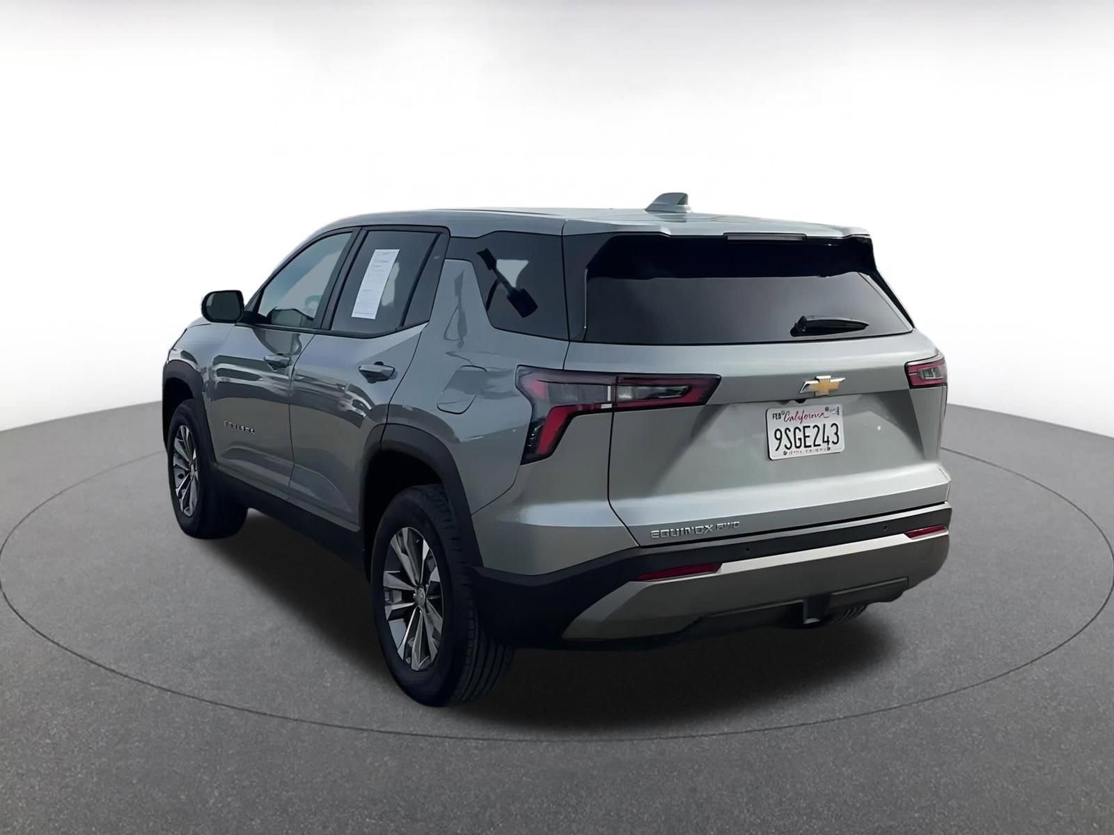 Thumbnail: 2025 Chevrolet Equinox - 11