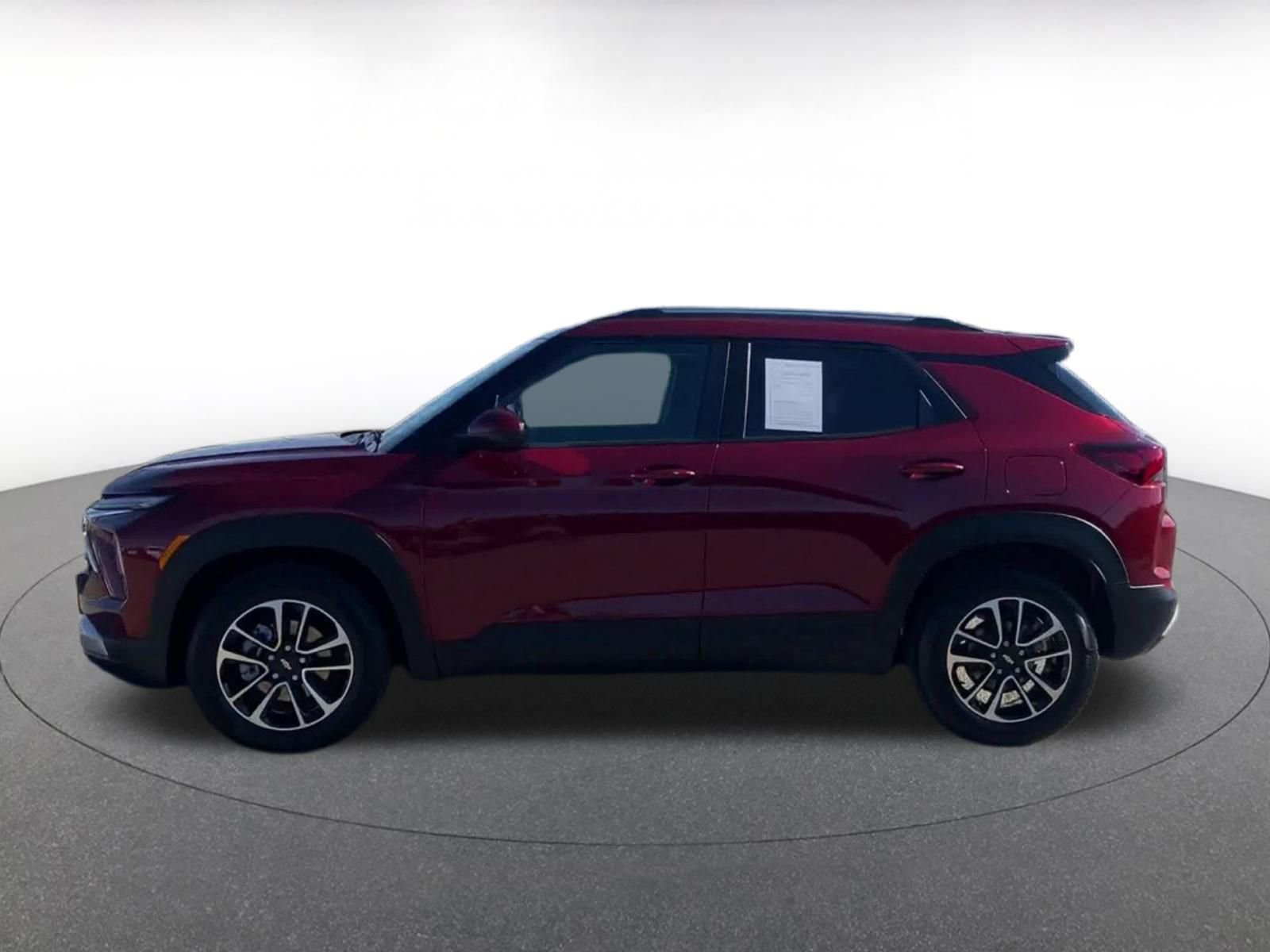 Thumbnail: 2025 Chevrolet TrailBlazer - 9