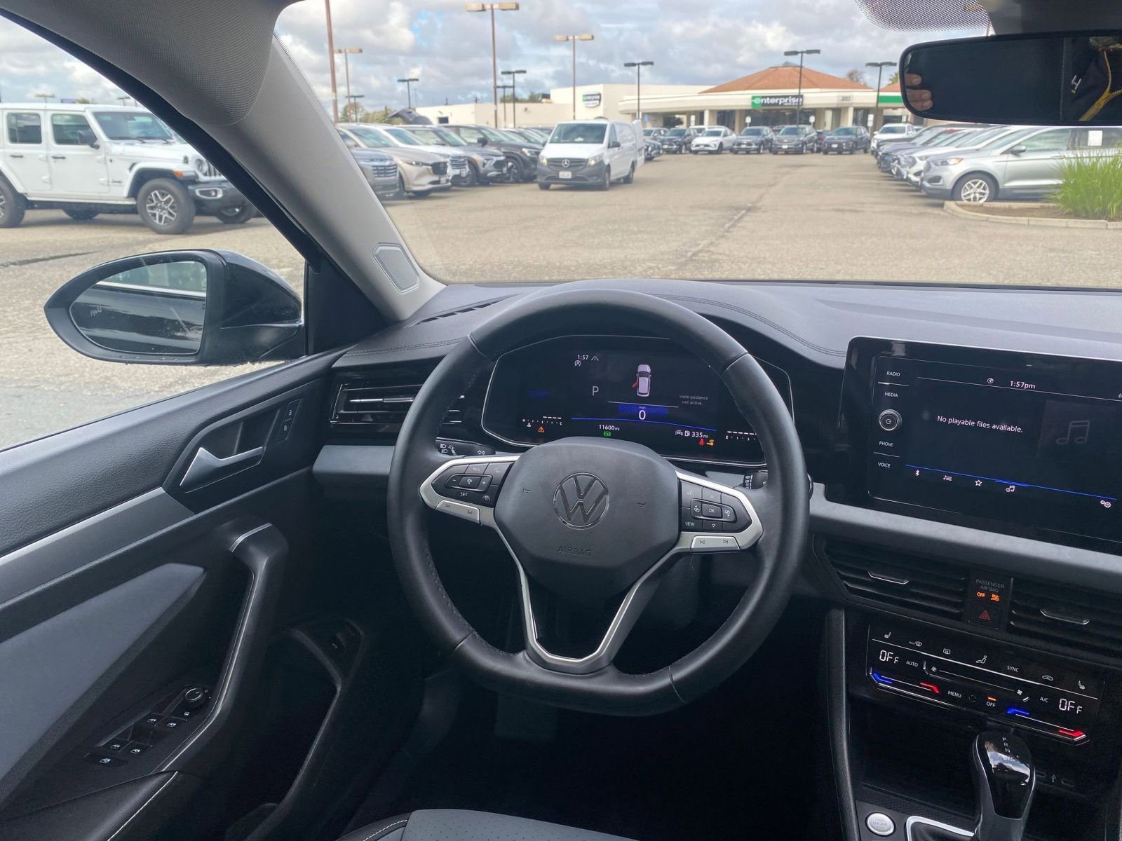 Thumbnail: 2025 Volkswagen Jetta - 34