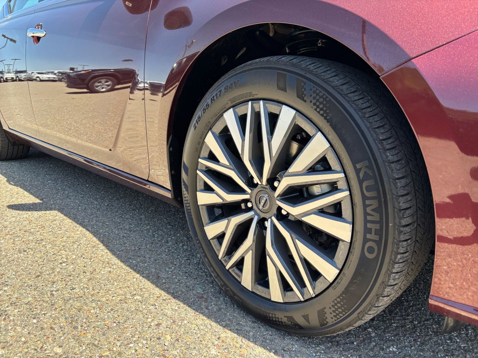 Thumbnail: 2024 Nissan Altima - 25