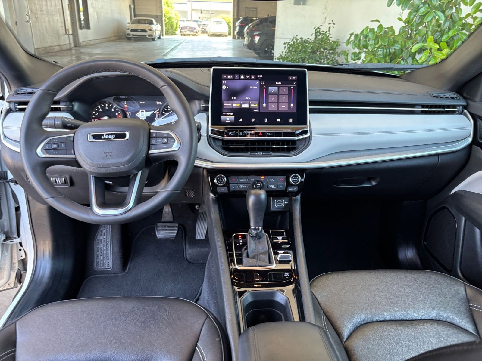 Thumbnail: 2025 Jeep Compass - 34