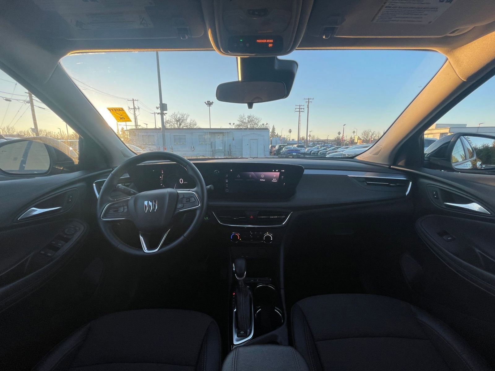 Thumbnail: 2025 Buick Encore GX - 33