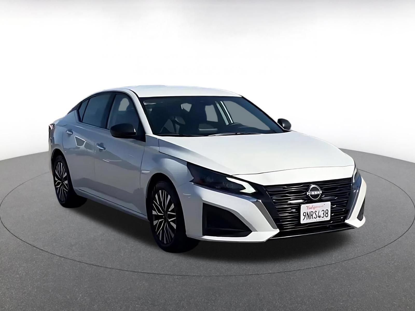 Thumbnail: 2025 Nissan Altima - 2