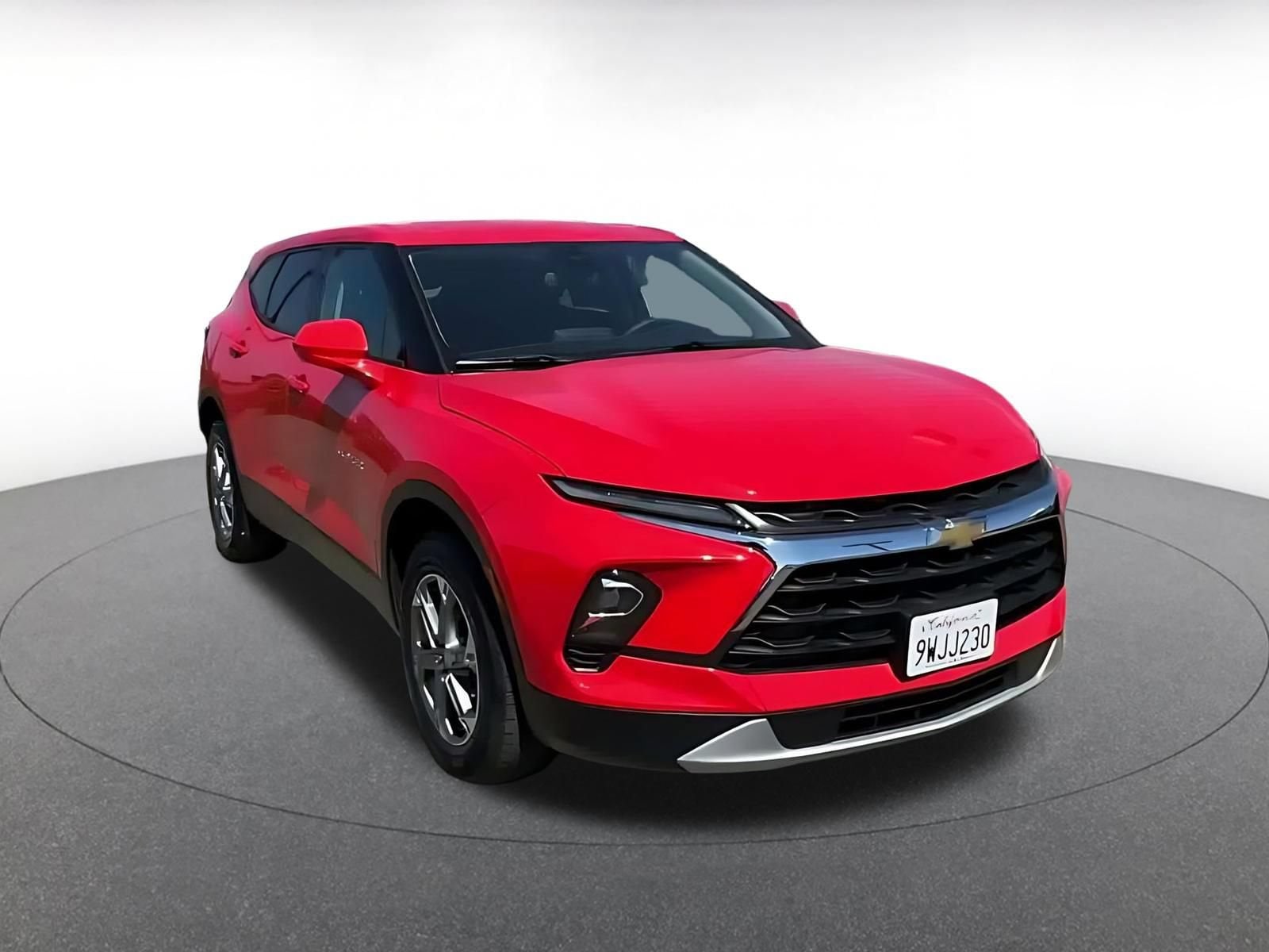 Thumbnail: 2026 Chevrolet Blazer - 3