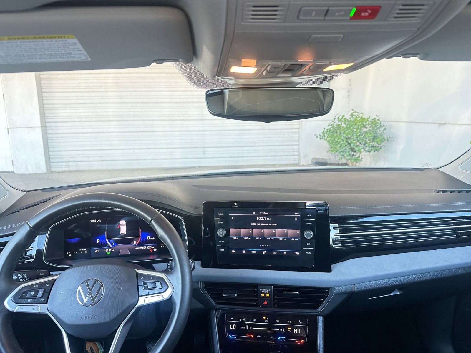 Thumbnail: 2025 Volkswagen Jetta - 33