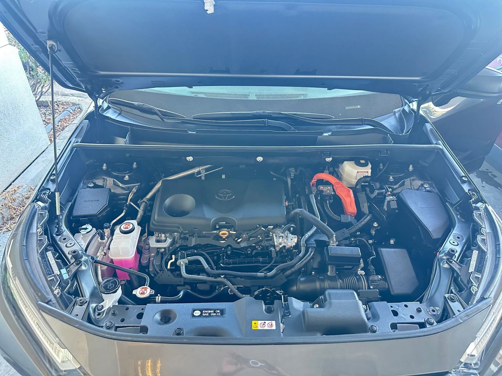 Thumbnail: 2025 Toyota RAV4 - 32