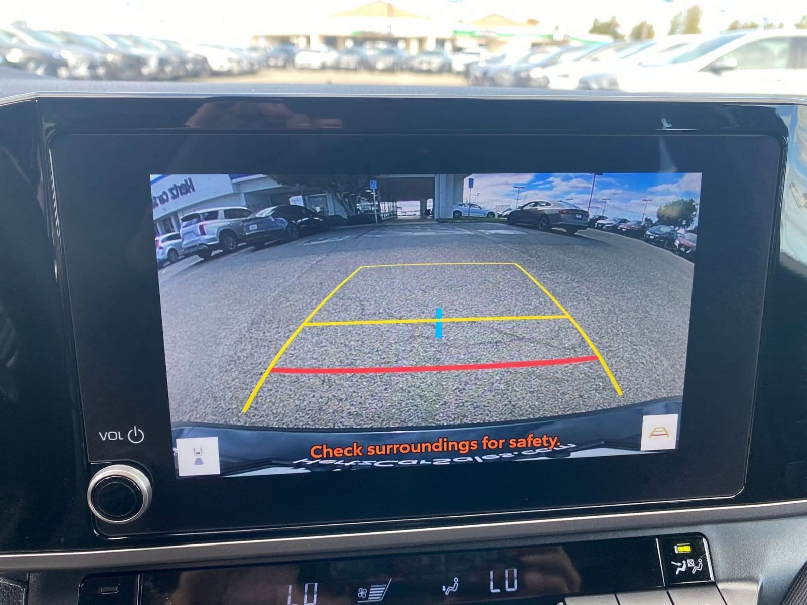 Thumbnail: 2025 Toyota Camry - 17