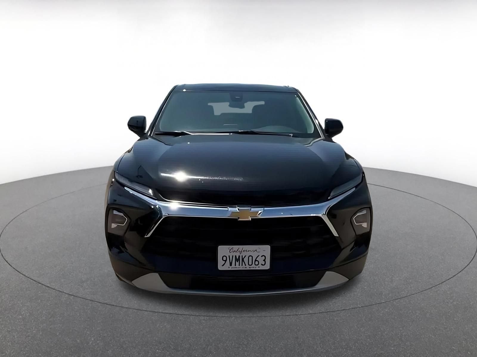 Thumbnail: 2026 Chevrolet Blazer - 4