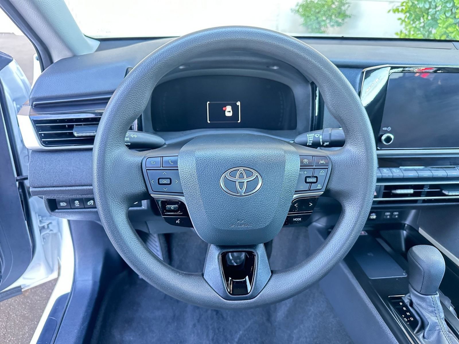 Thumbnail: 2025 Toyota Camry - 28