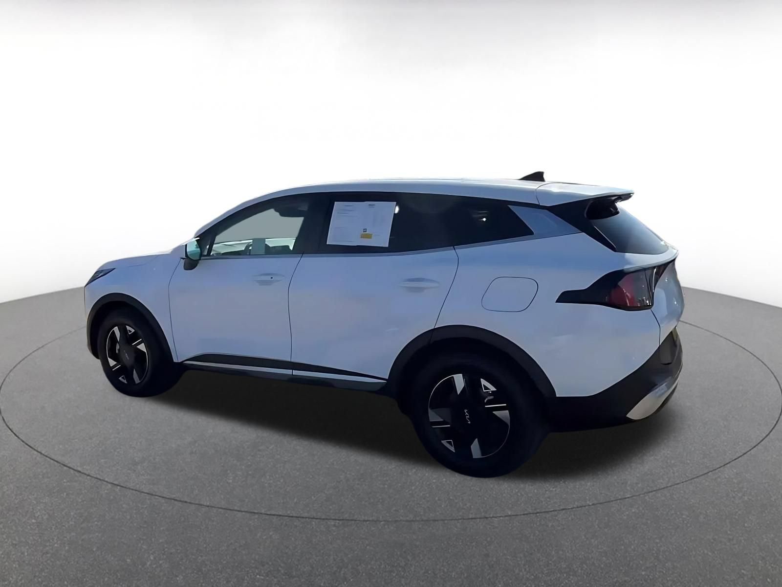 Thumbnail: 2026 Kia Sportage - 9