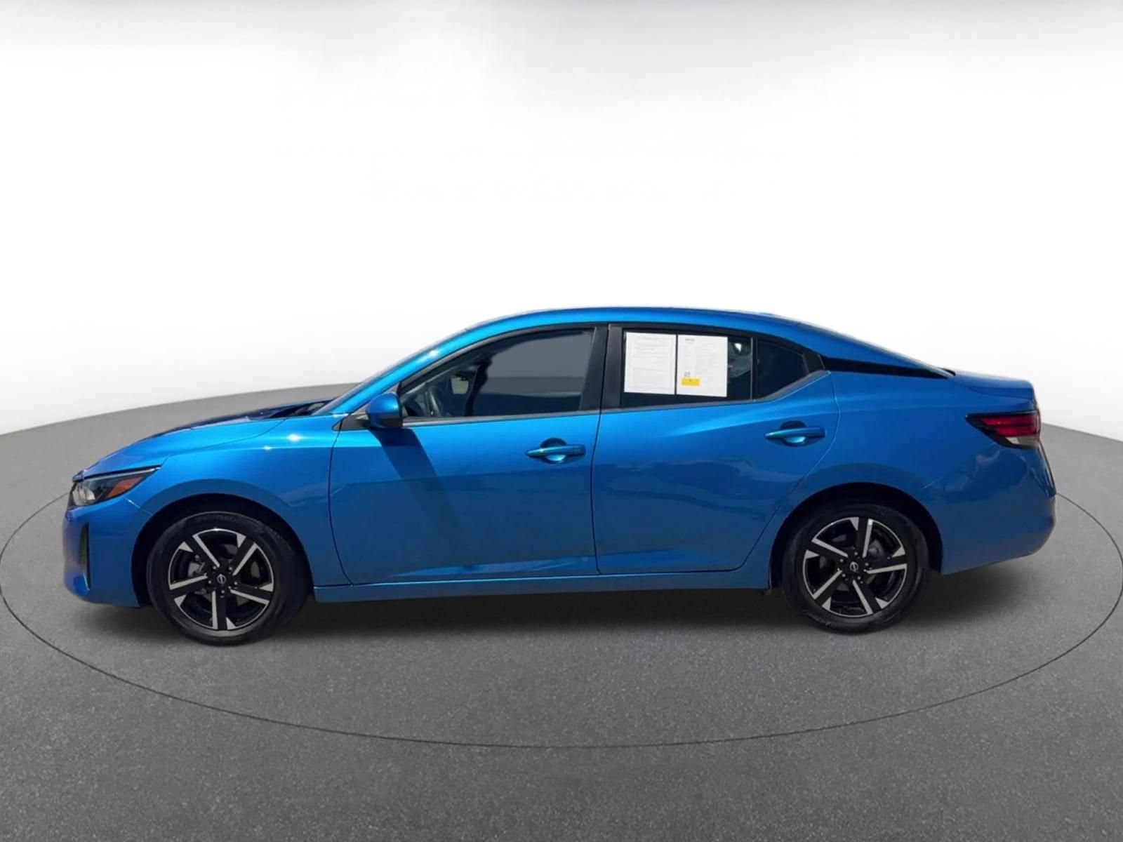 Thumbnail: 2025 Nissan Sentra - 9