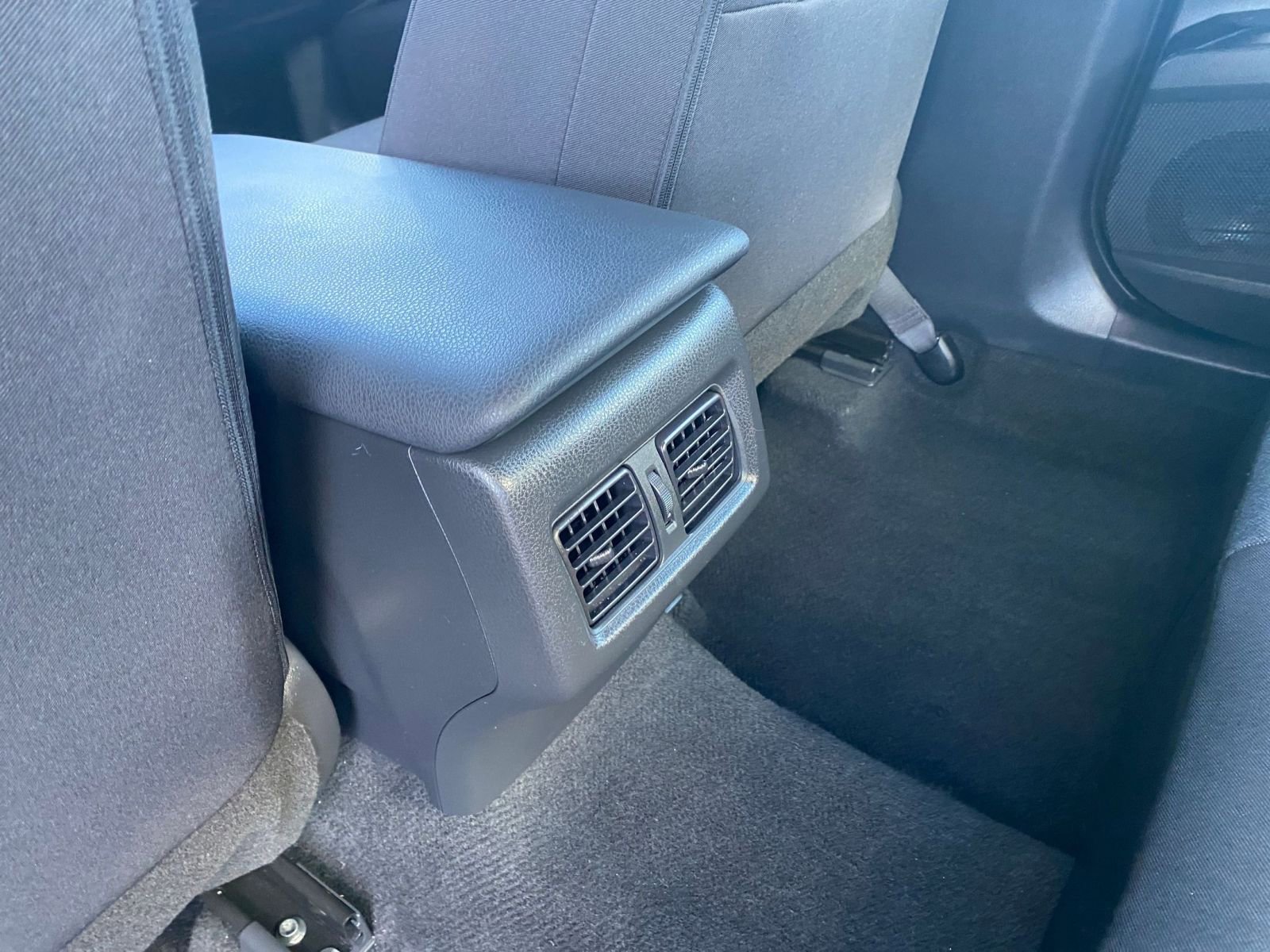 Thumbnail: 2025 Toyota Camry - 24