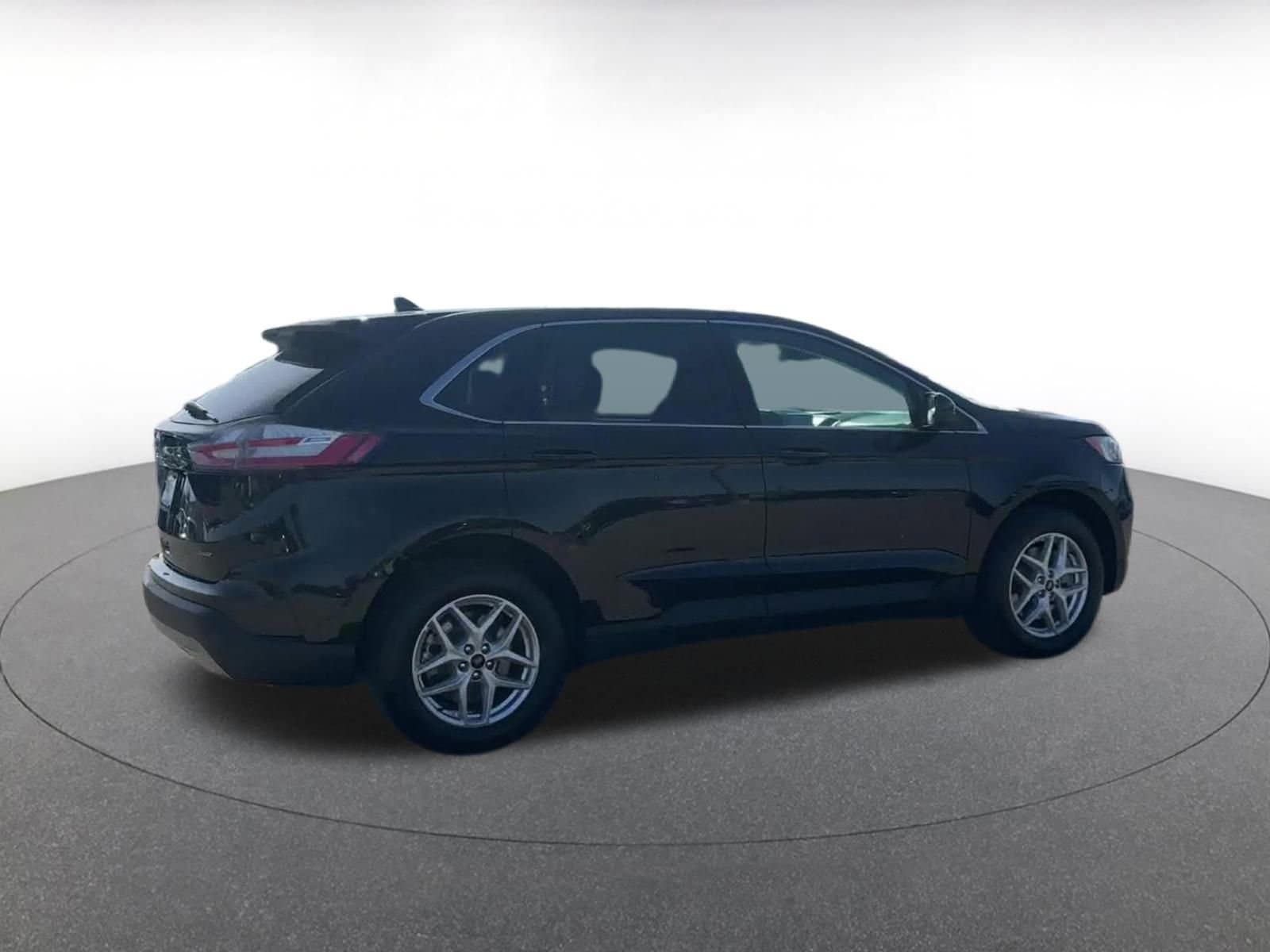 2024 Ford Edge SEL 15