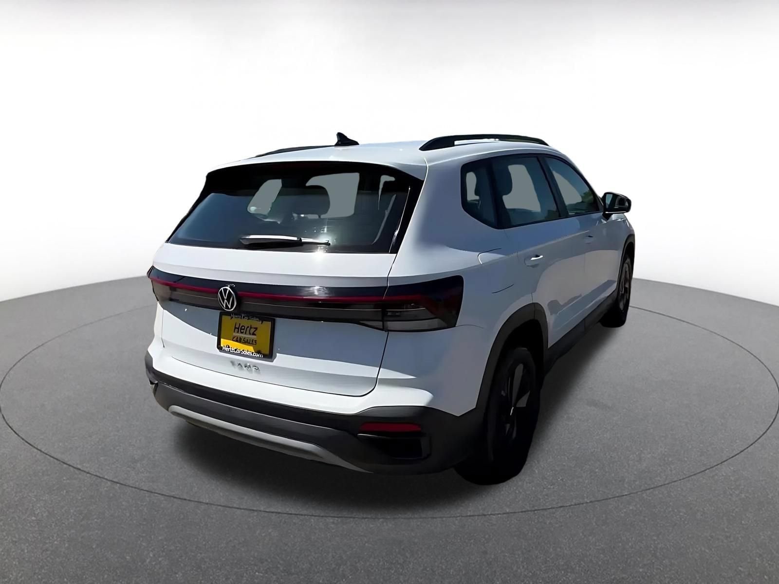 Thumbnail: 2026 Volkswagen Taos - 15