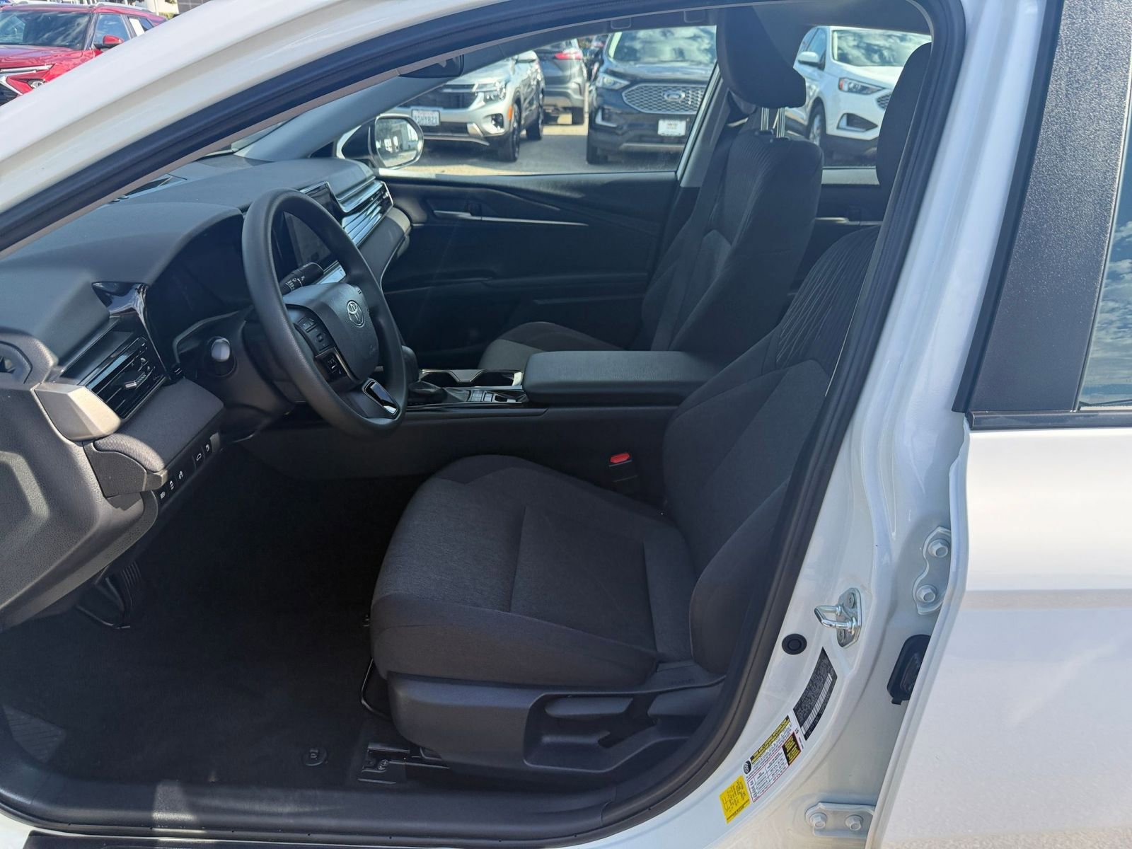 Thumbnail: 2025 Toyota Camry - 25