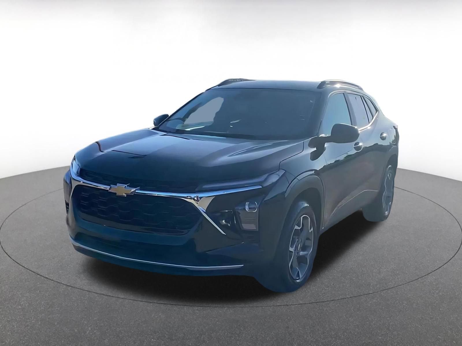 Thumbnail: 2025 Chevrolet Trax - 7