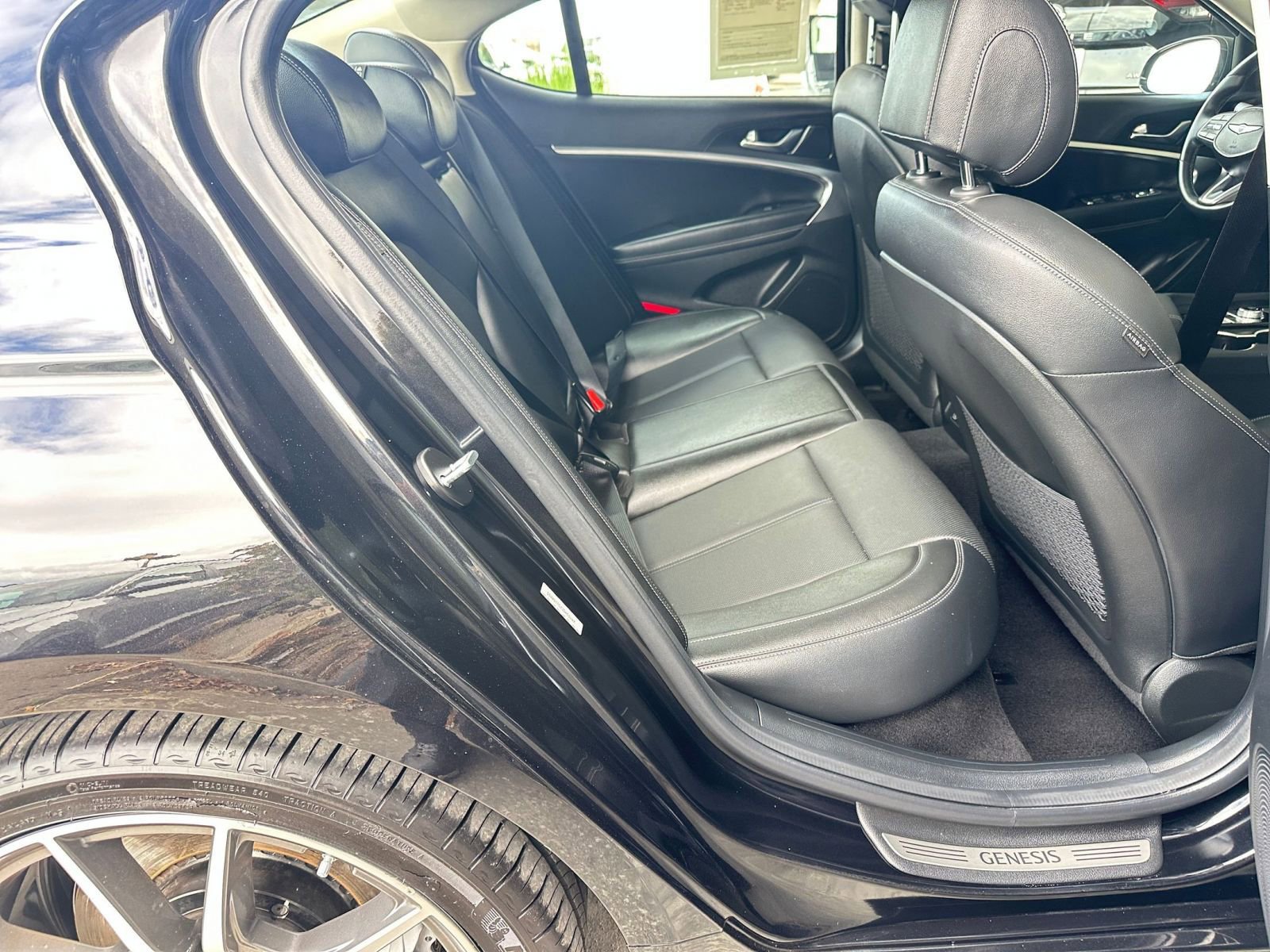 Thumbnail: 2025 Genesis G70 - 27