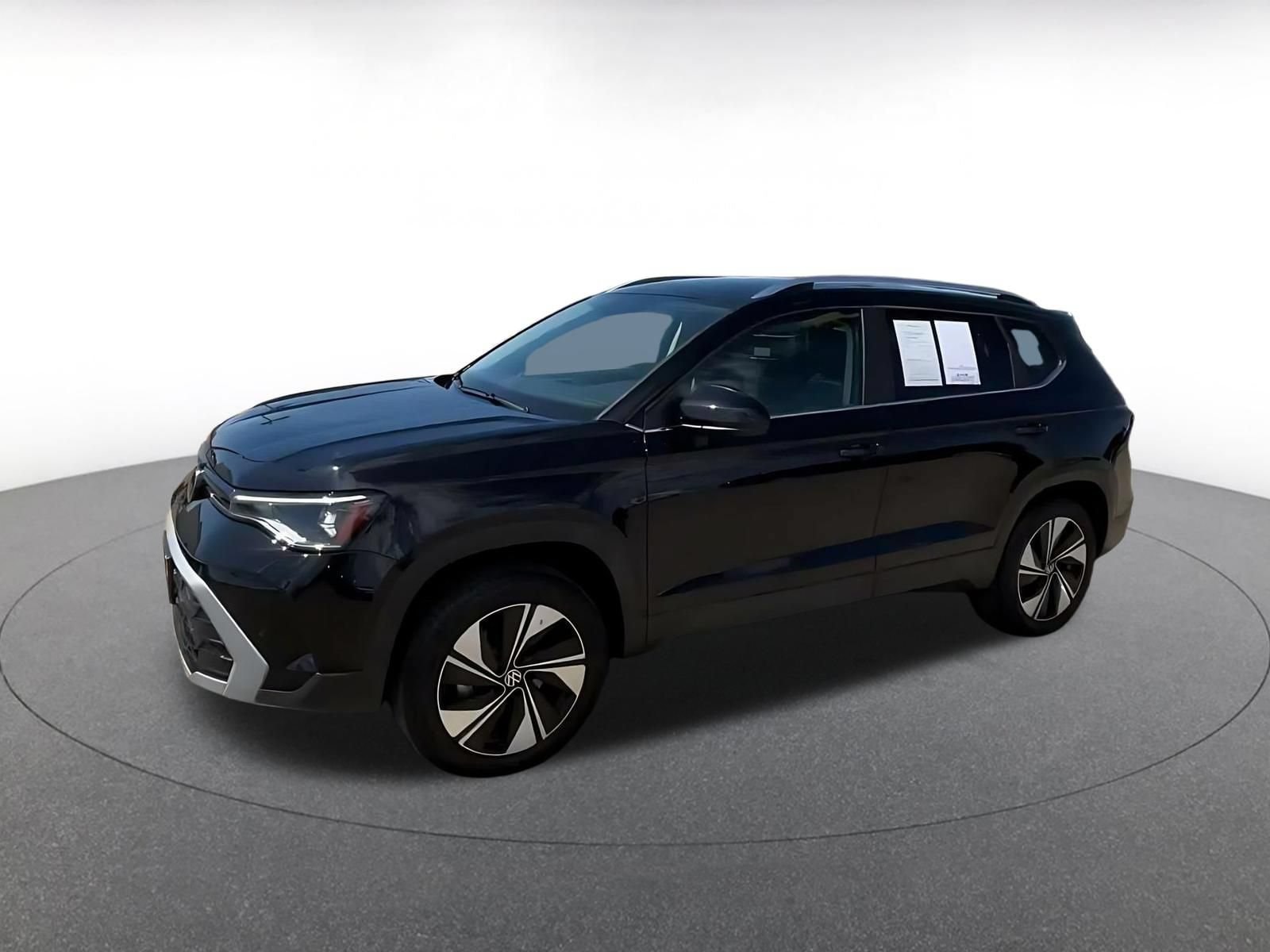 Thumbnail: 2026 Volkswagen Taos - 7