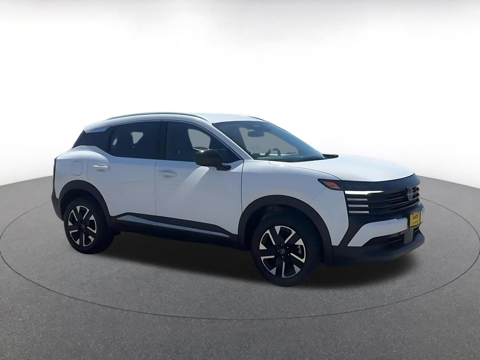 Thumbnail: 2026 Nissan Kicks - 2
