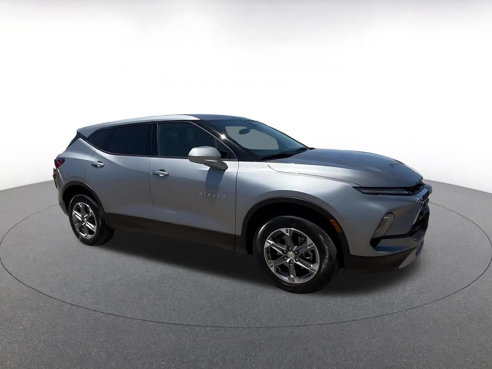 Thumbnail: 2026 Chevrolet Blazer - 2