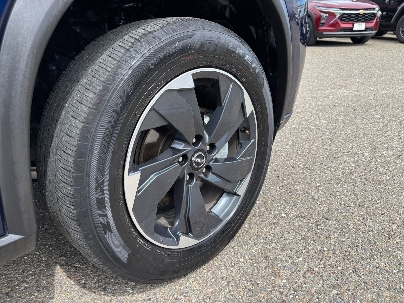 Thumbnail: 2025 Nissan Rogue - 32