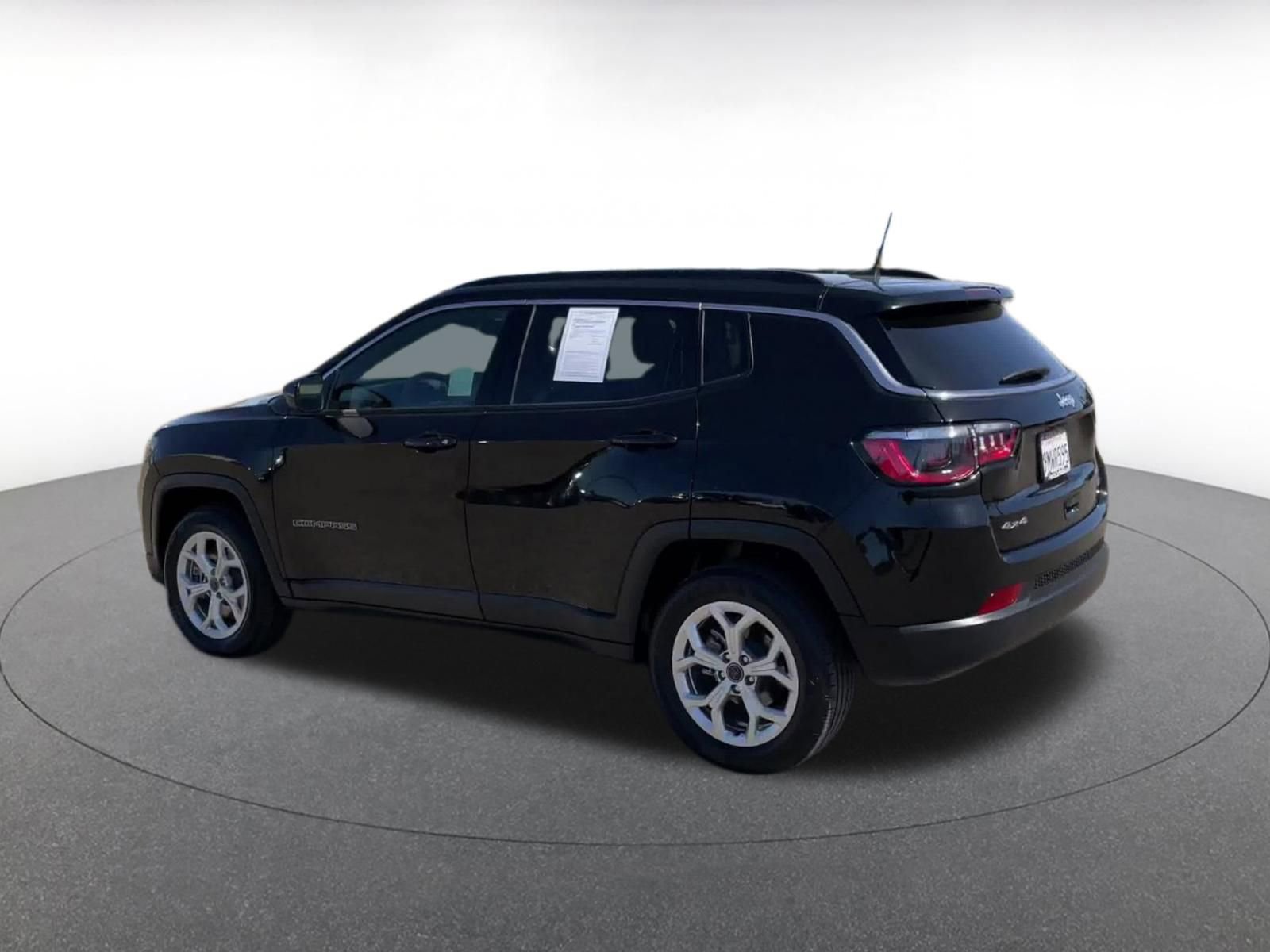 Thumbnail: 2025 Jeep Compass - 10