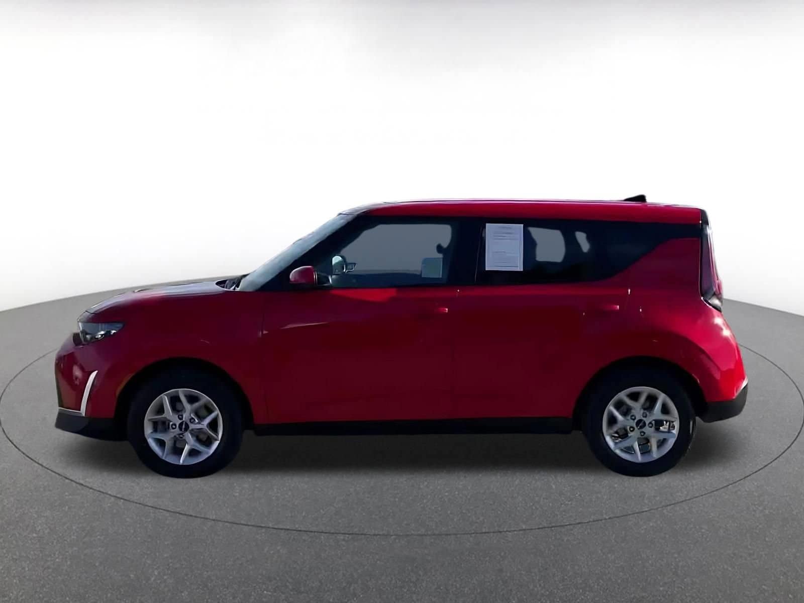 Thumbnail: 2025 Kia Soul - 8