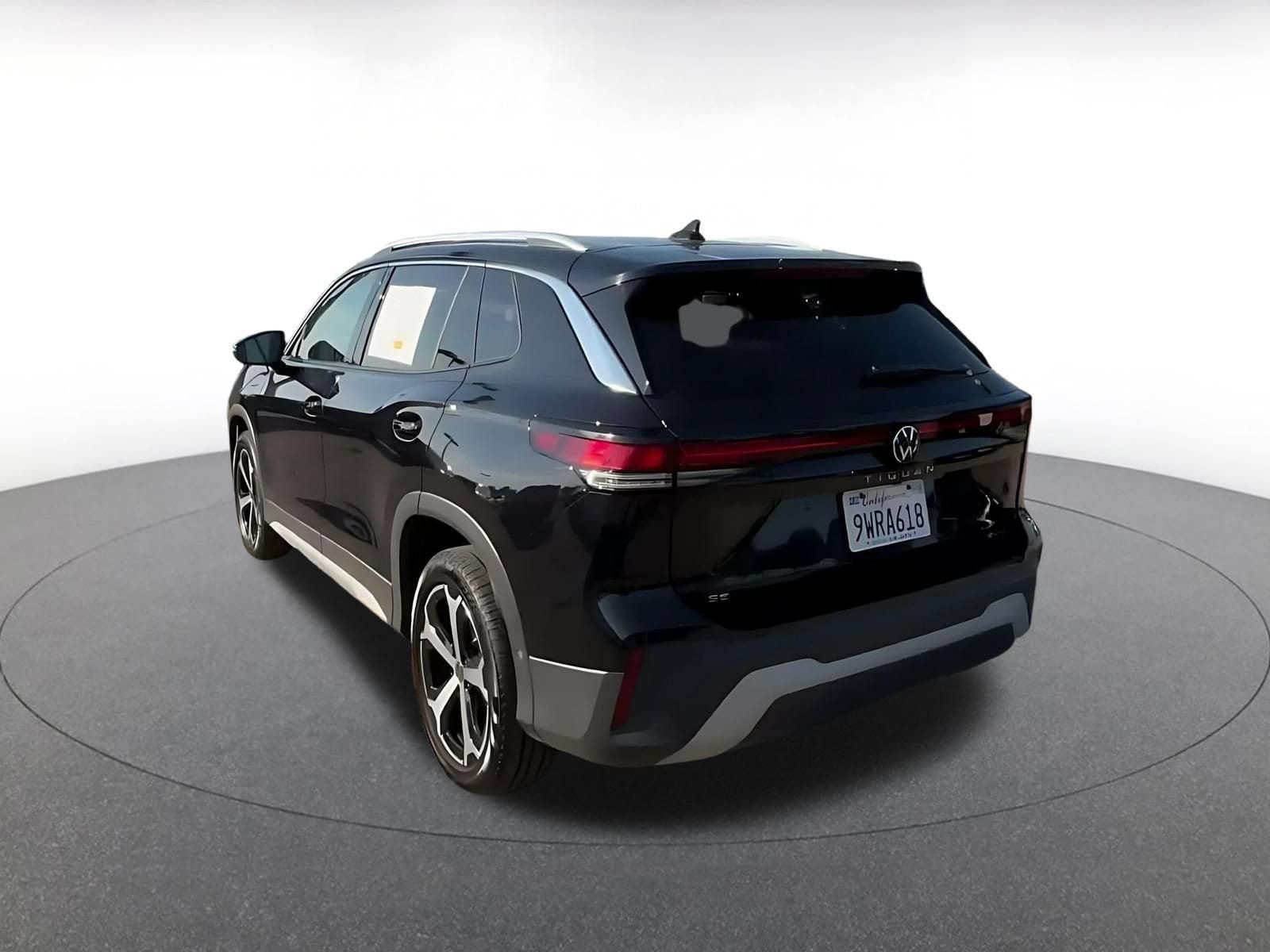 Thumbnail: 2026 Volkswagen Tiguan - 11