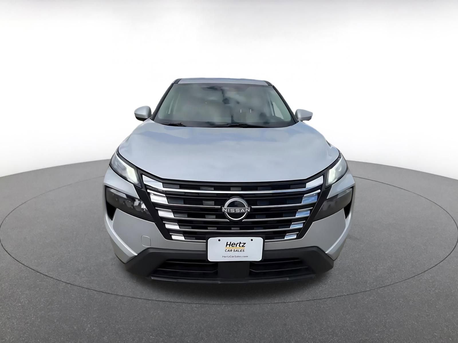Thumbnail: 2025 Nissan Rogue - 4