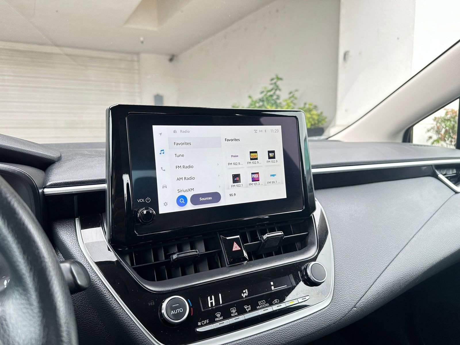 Thumbnail: 2025 Toyota Corolla - 21